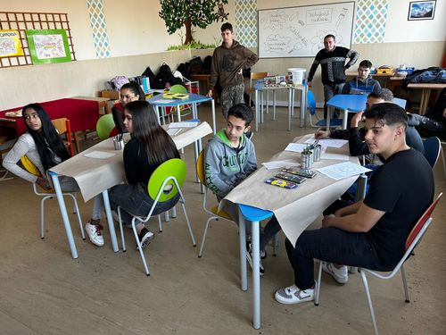 Az Ibrányi Árpád Fejedelem Általános Iskola és AMI 8.b osztálya látogatott el hozzánk!